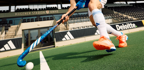 Para qué sirve la curva de un stick de hockey